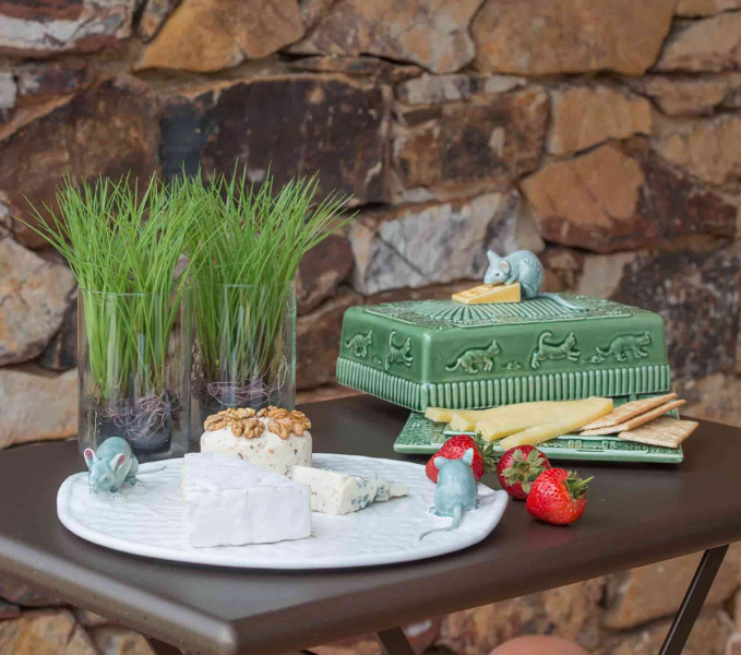 Discover the Whimsical World of Bordallo Pinheiro at Heart Cottage Lane!