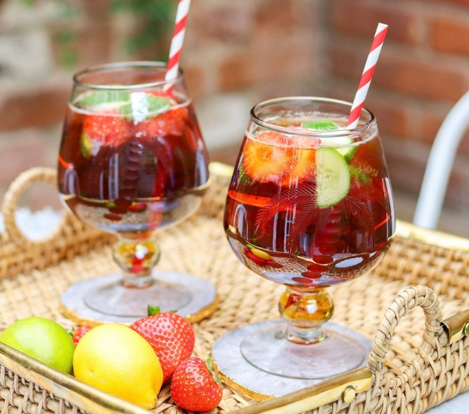 Luxury Glasses Sets That Make the Perfect Gift for Any Celebration