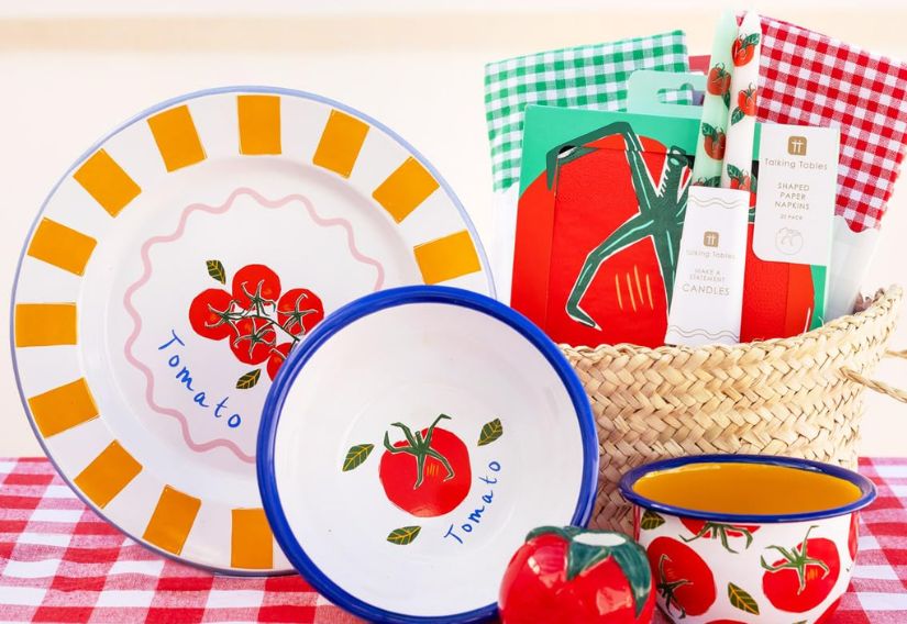 The Ultimate Indoor Hosting Guide for Dubai Summer